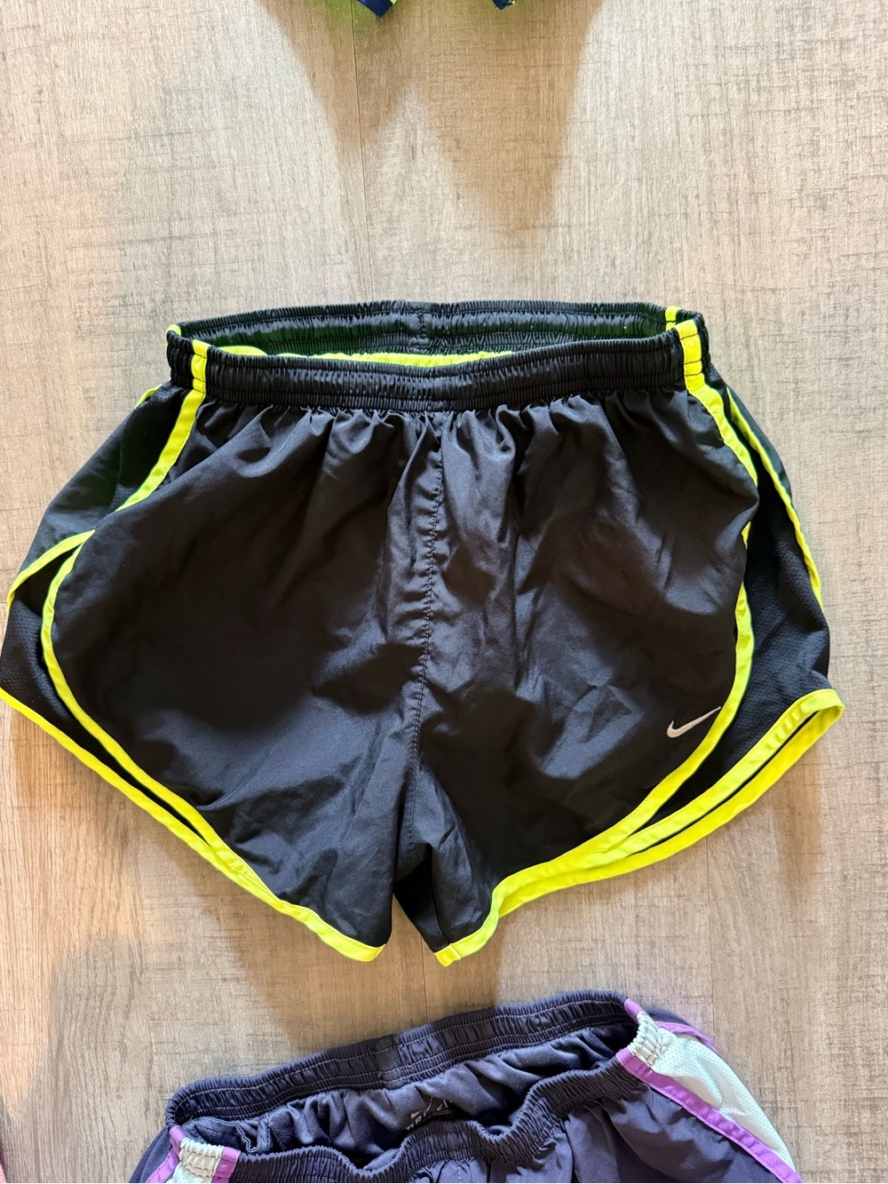 Nike Women’s Tempo Shorts, Bright Yellow Trim, Size S